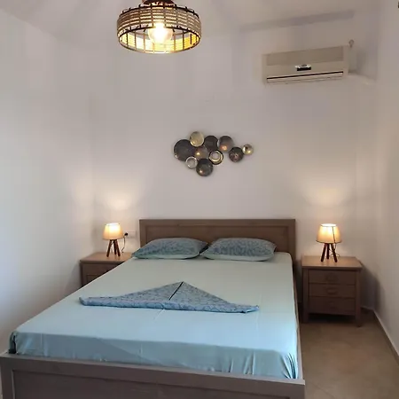 Anatoli * Serifos Town